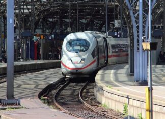 Czym odtłuścić aluminium przed malowaniem?