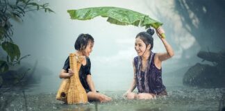 Dlaczego dzieci nie powinny kąpać się w fontannach?