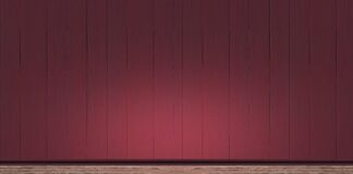 Czy deskowanie wzmacnia dach?