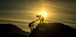 Co ile powinno się prać firanki?