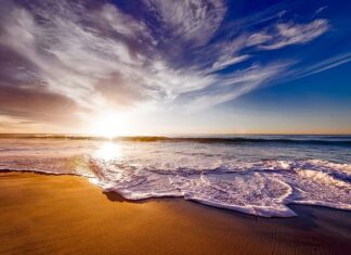 Co pod kostkę piasek czy żwir?