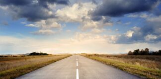 Ile cementu i piasku na chodnik?