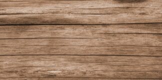 Co położyć na wilgotną ścianę?