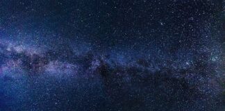 Jak zaaranżować okno w salonie?