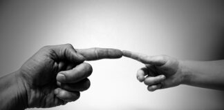 Ile warstw papy może być na dachu?