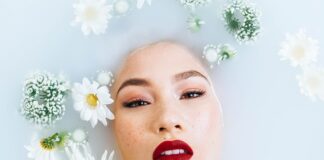 Czym grozi kąpiel w fontannie?