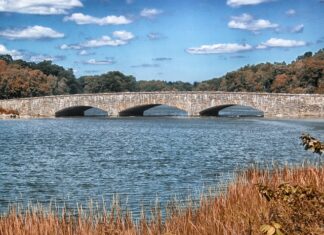 Co może być dipolem? Co może być dipolem?