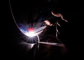 Ile DIN do spawania MMA?